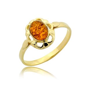Złoty pierścionek z bursztynem 8x6